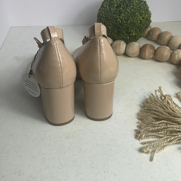 Giani Bernini Women's Valentinaa Memory Foam Ankle Strap Block Heel Pumps.8.5 - Picture 4 of 11